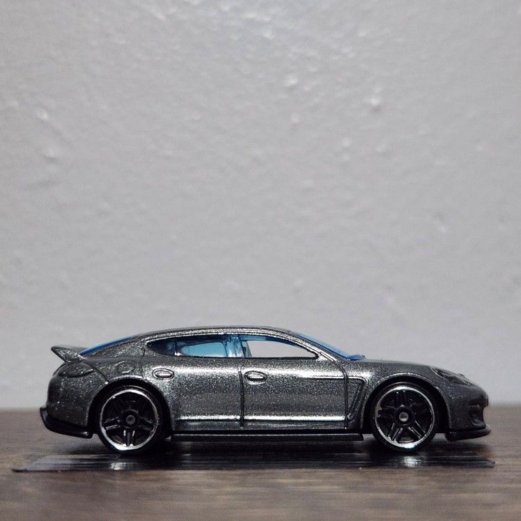 HOTWHEELS Singles 