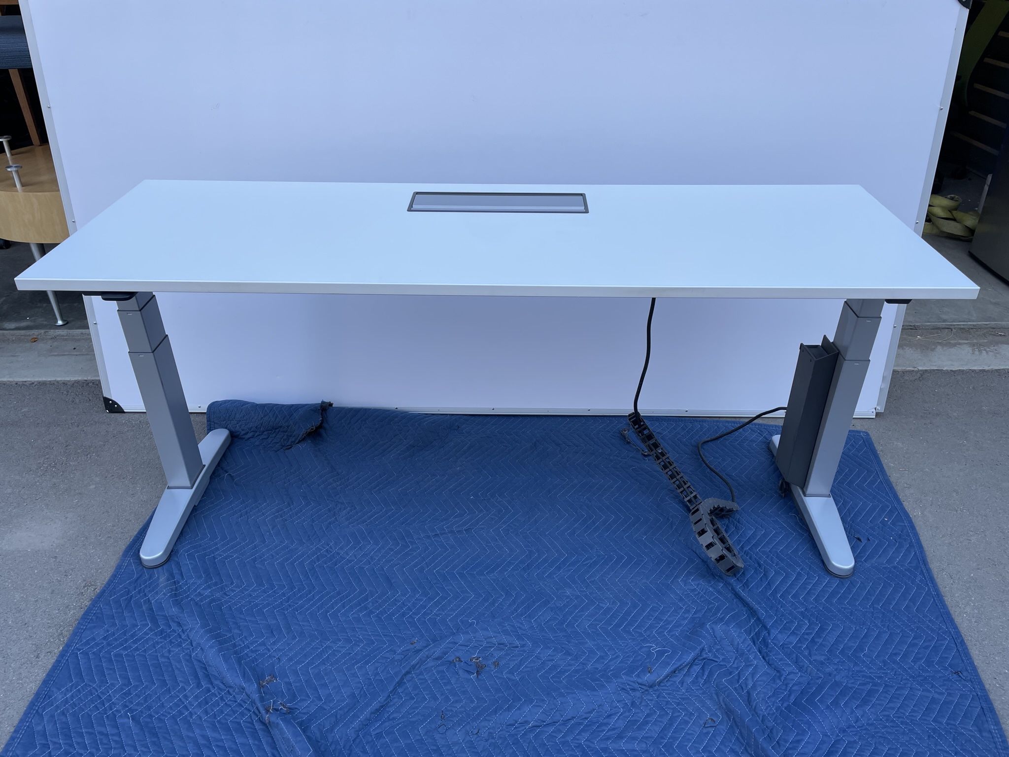 Height Adjustable Desk Steelcase