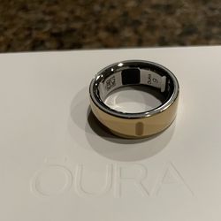 Oura Ring 4th Gen Size 9 Gold