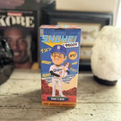 Shohei Ohtani Decoy Bobblehead Dodgers SGA 