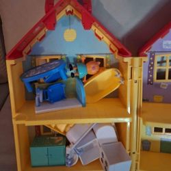 Pepa Pig Little House With Furniture /figures 
