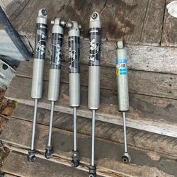 Jeep Gladiator Falcon Shocks