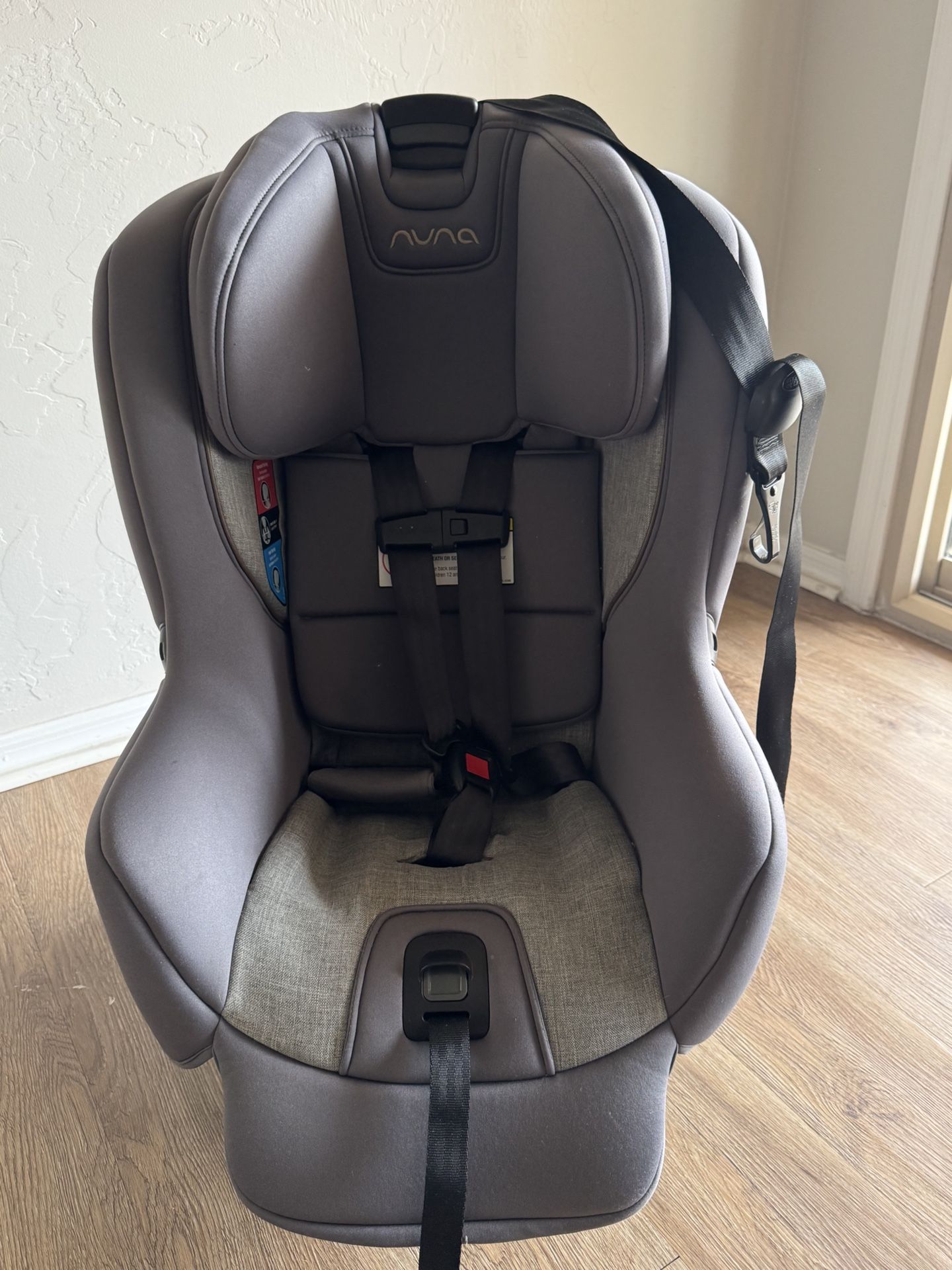 Nuna Car Seat 