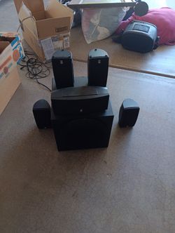 Speaker System w surround sound