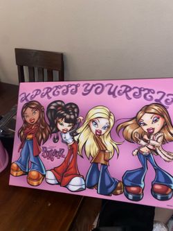 BRATZ DOLL FRAME