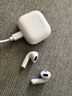 Apple AirPods 4 Bluetooth Wireless (Hesperia Ca)