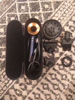 Dyson superspnic