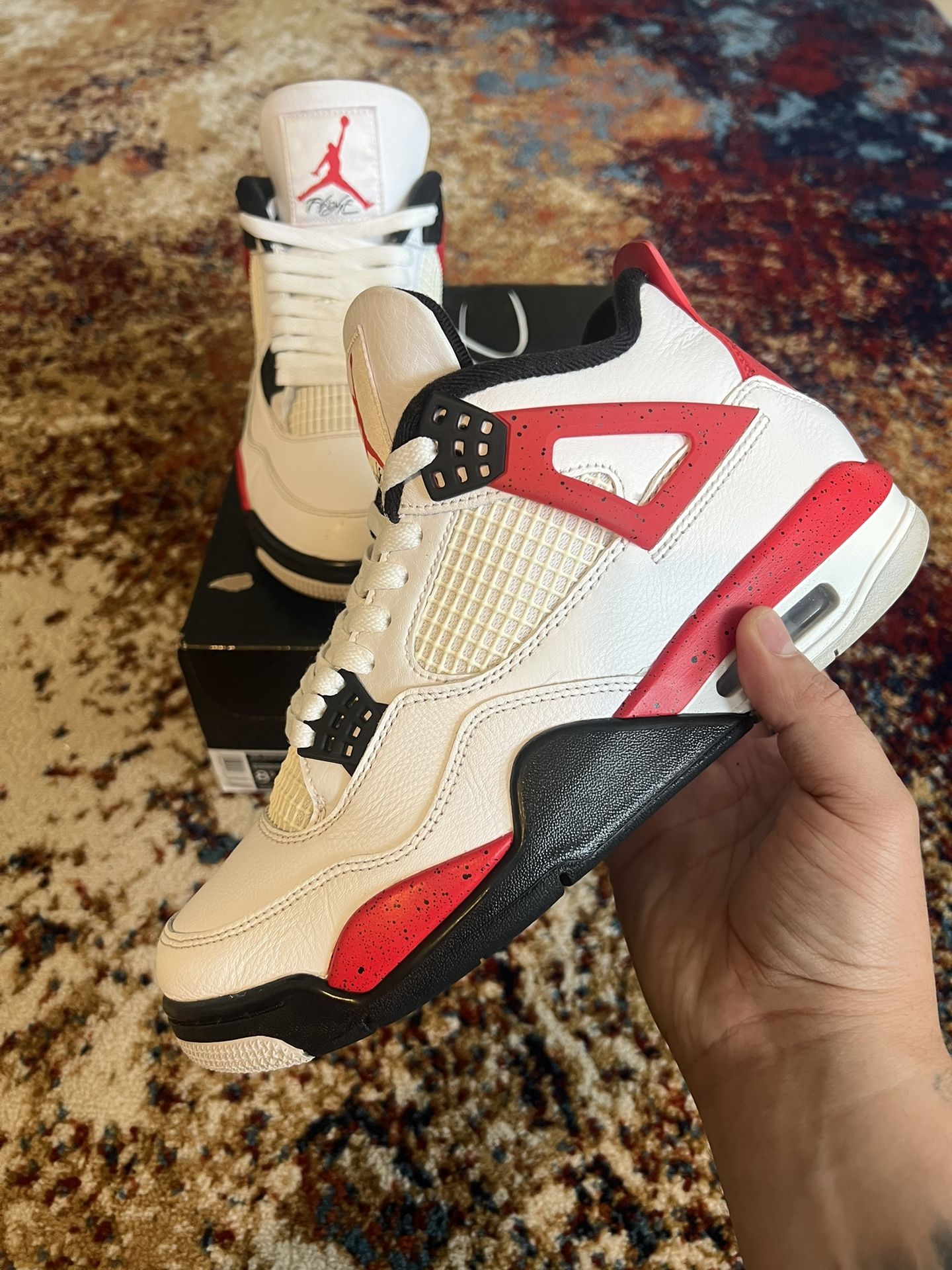 Jordan Retro 4 Red Cement 