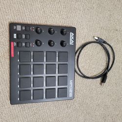 Akai MPD218 Drumpad
