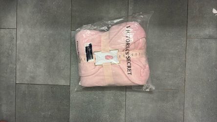 Victoria Secret Robe Pink