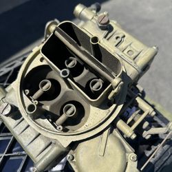 Holley 4 Barrel Carburetor