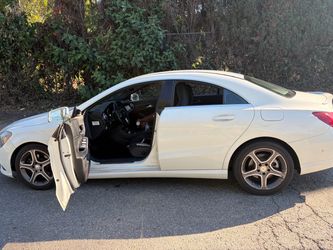 2014 MERCEDES CLA250