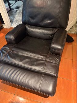 Lazy boy chair