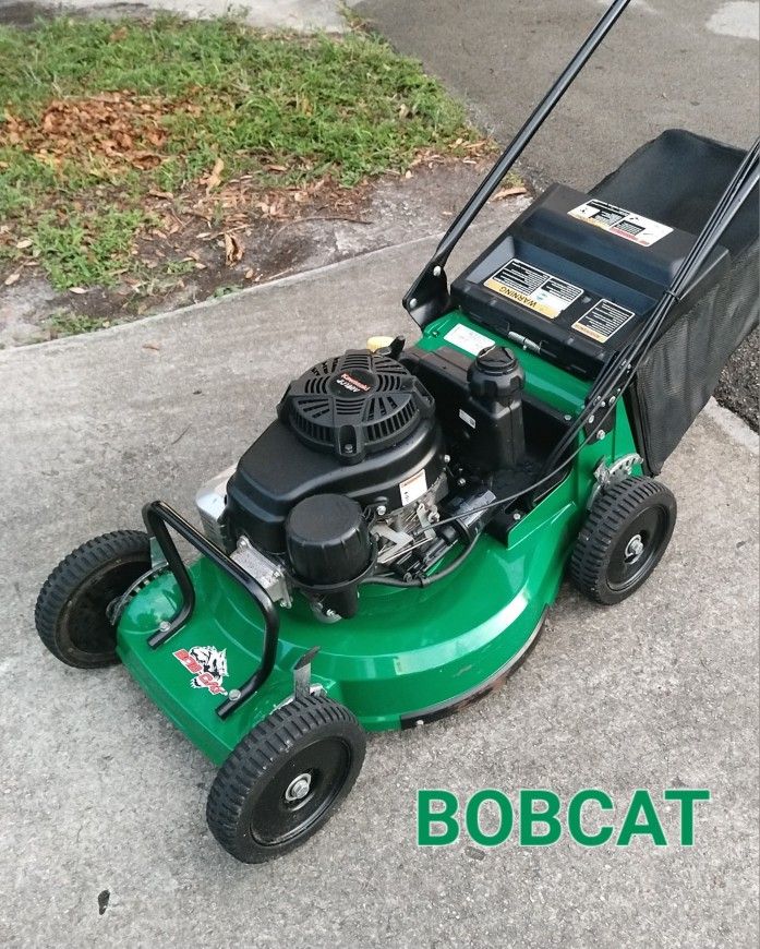 Bobcat Commercial Gas Lawn Mower $1,200 Firm No Less!!