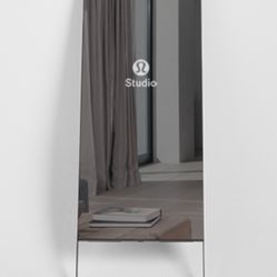 Lululemon Fitness Mirror
