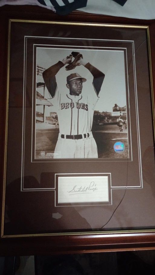 Framed Autograph Satchel Paige Picture 