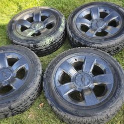 Silverado 20in Stock Rims And Tires