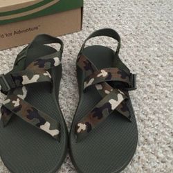 Chaco Z1 - unique CAMO, mens sz 11