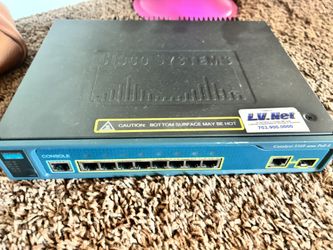 Cisco WS-C3560-8PC-S 8 Ethernet 