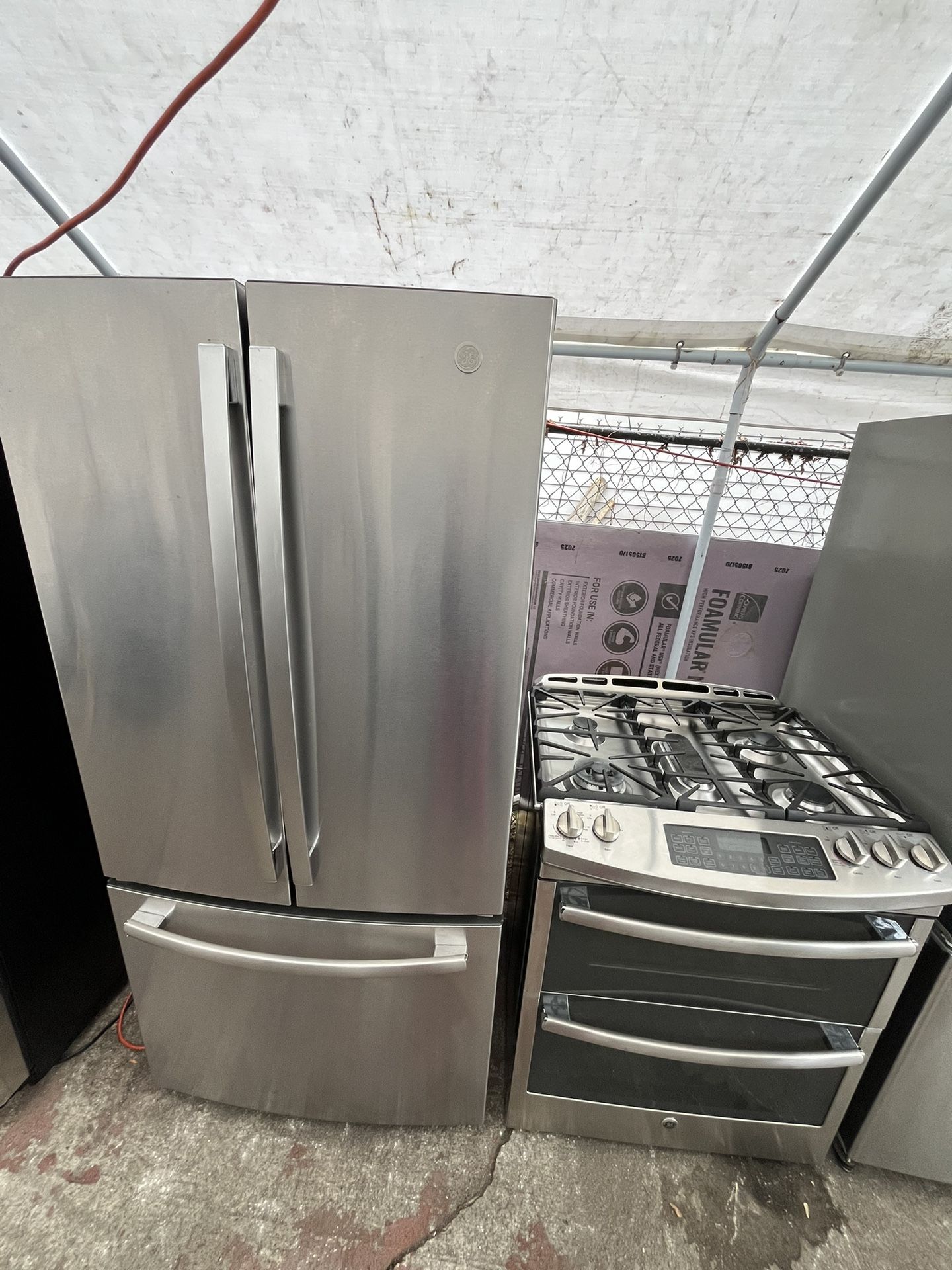 Refrigerador General Electric Y Estufa General Electric De Gas Integral Doble Horno