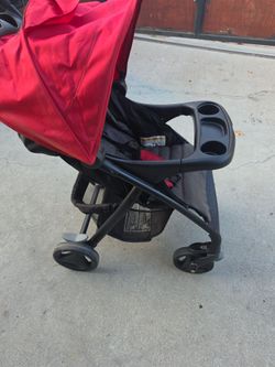 Graco Stroller  250 clean red Grey inside
