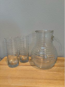 Cute Italy-Made Glass Water Pitcher with 2 Tall Drinking Glasses/Dispenser for Water, Tea or Juice