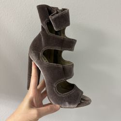 Steve Madden Heels Size 6