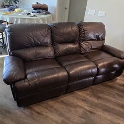 2 Electric Recliner  Sofas