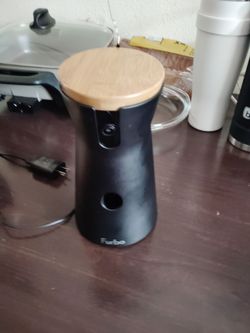 Furbo Cat Camera And Snack Dispenser 360 Rotation