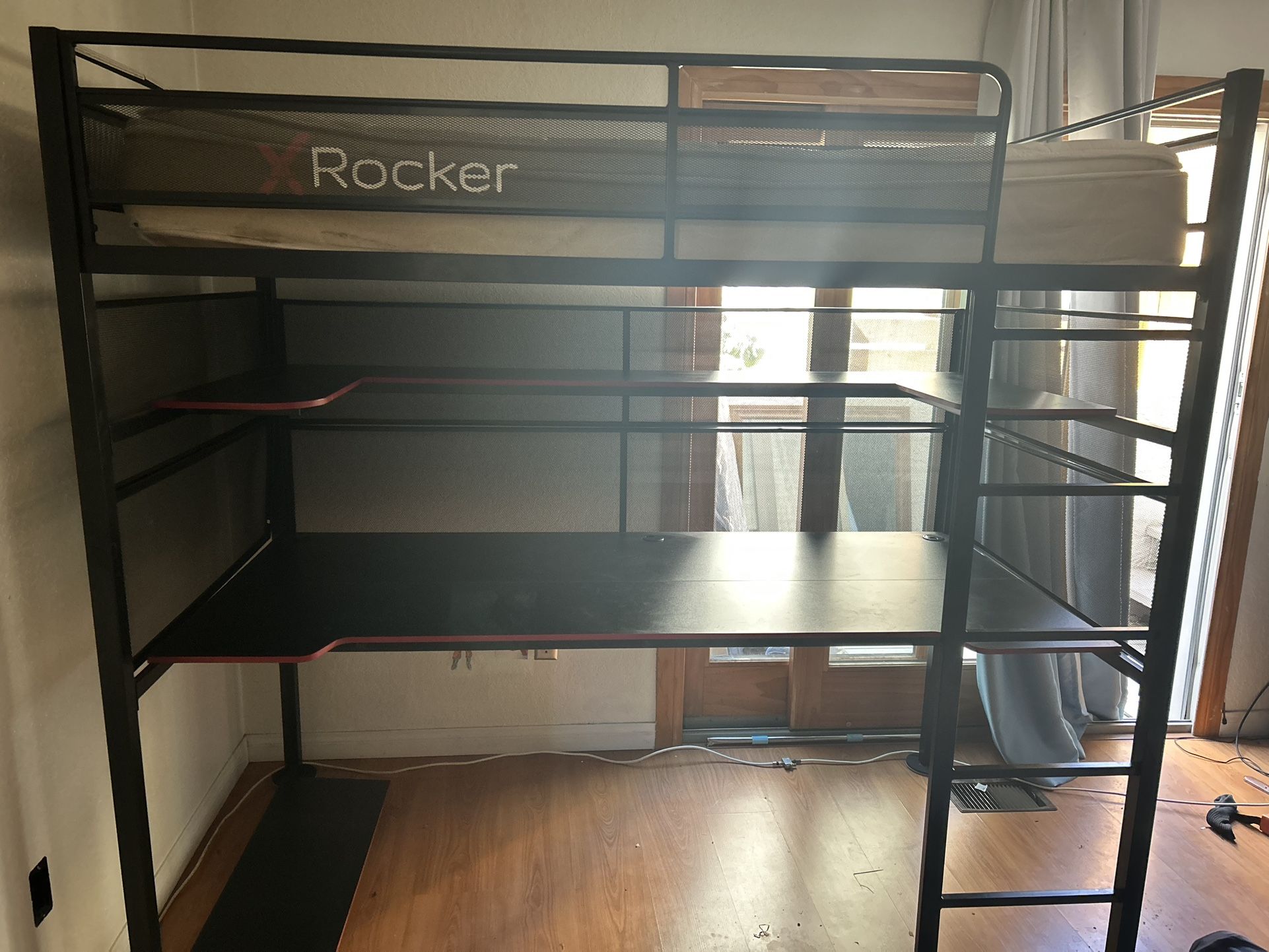 Twin Loft Bed With Full Desk & Shelf