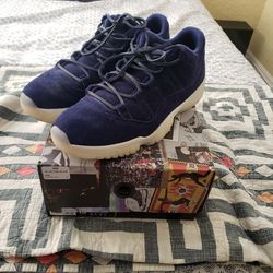 Retro 11 low size 13