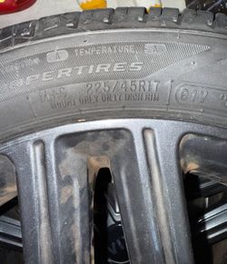 Kia Tire 225/45R17
