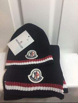 Moncler hat and scarf