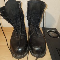 Belleville Vibram Steel Toe Boots Size-10.5