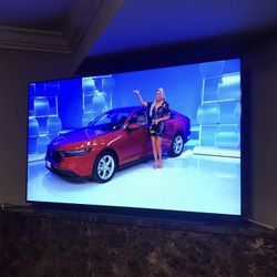 LG 55’ OLED Smart TV