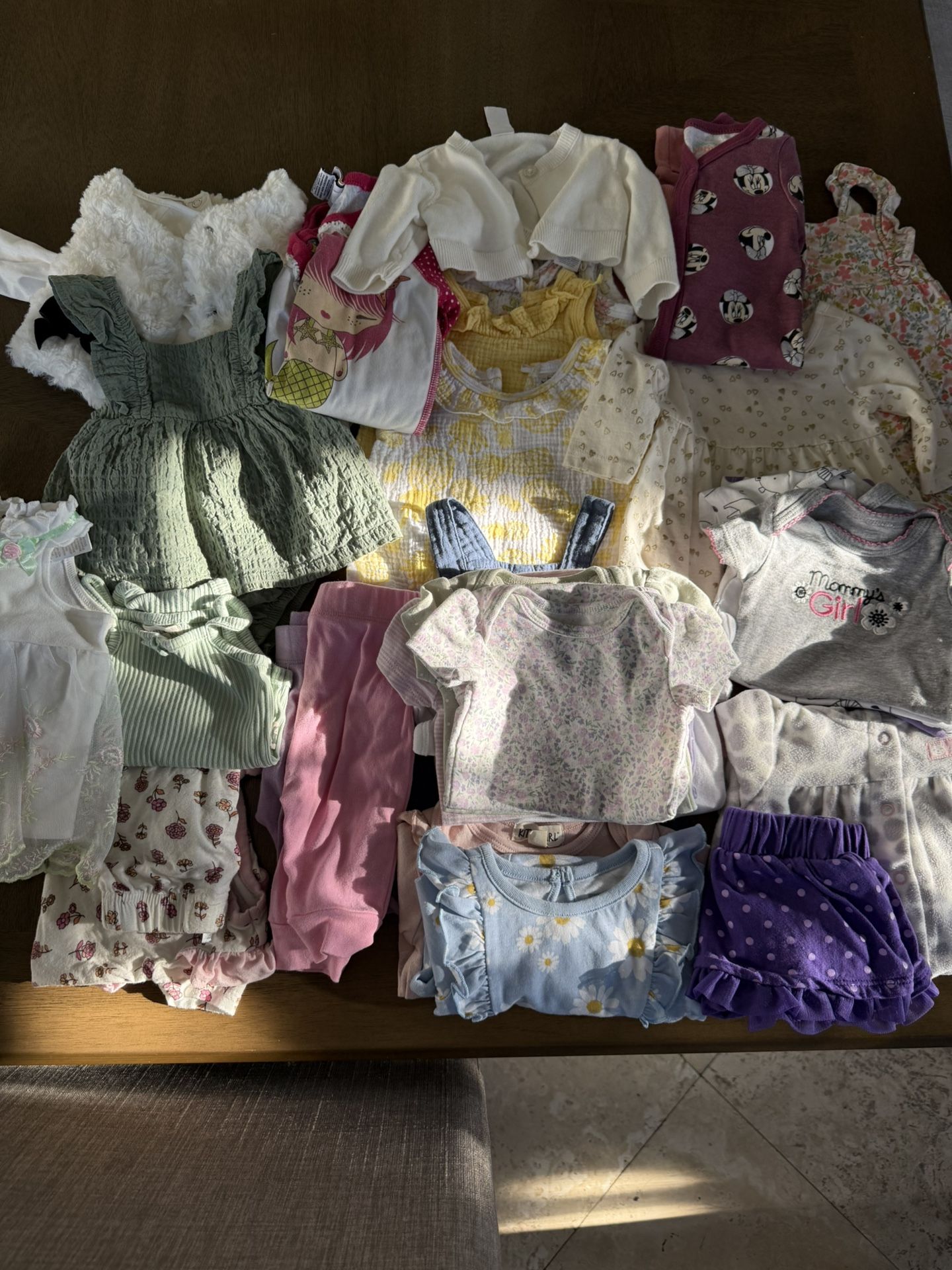Bundle Of Baby Girl clothes Size 0-3 & 3 Months 