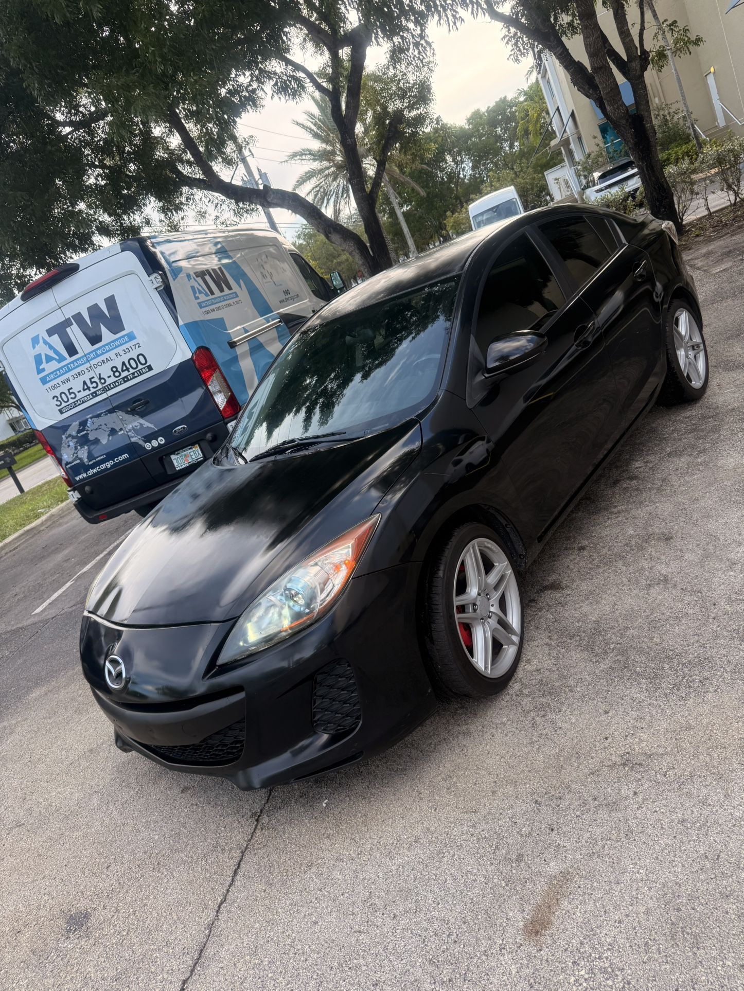 Mazda 3     2013 