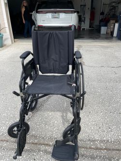 Manual wheelchair