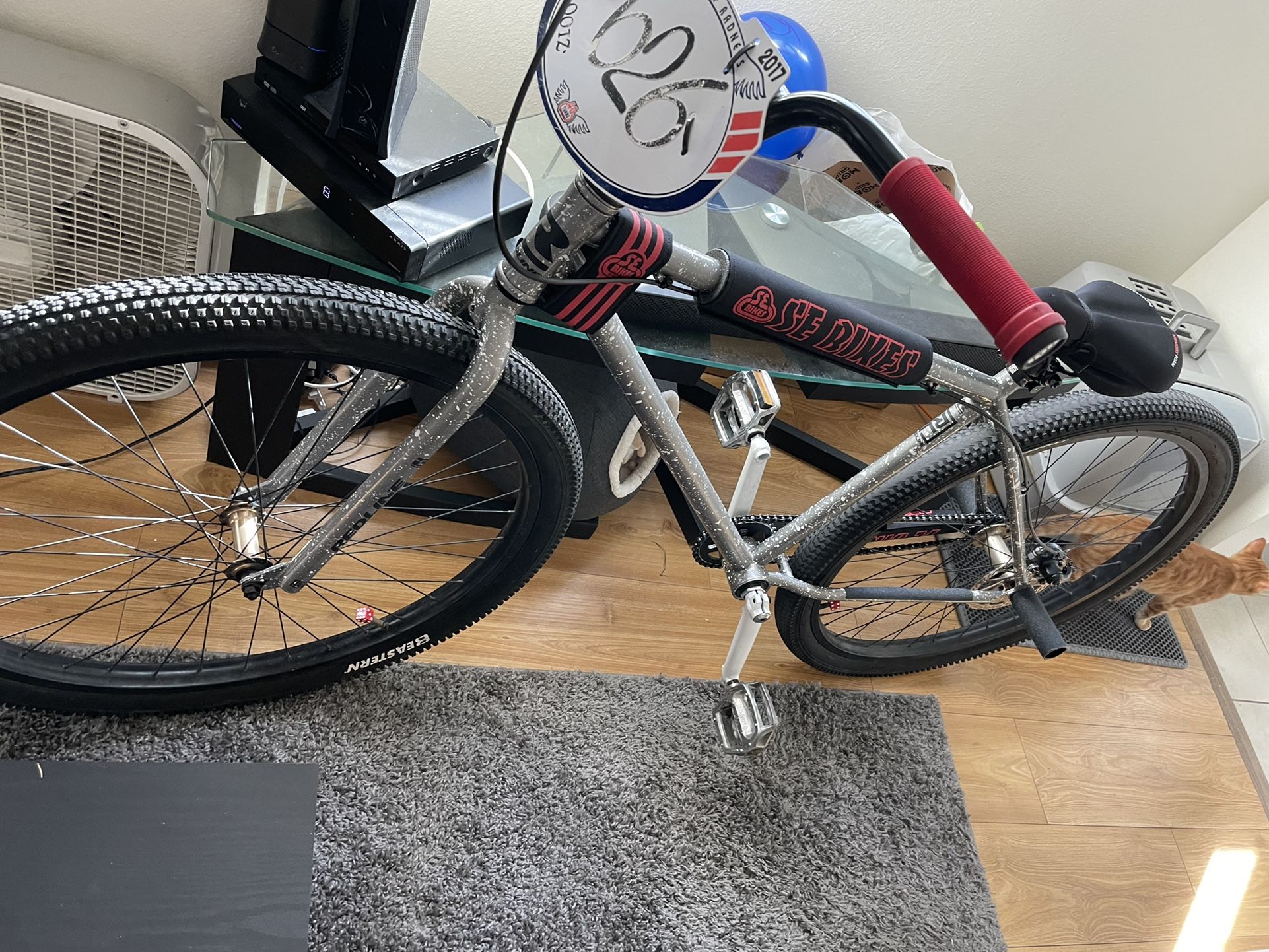 Custom 29 29 Inch Custom Very Nice! for Sale in San Bernardino, CA - OfferUp