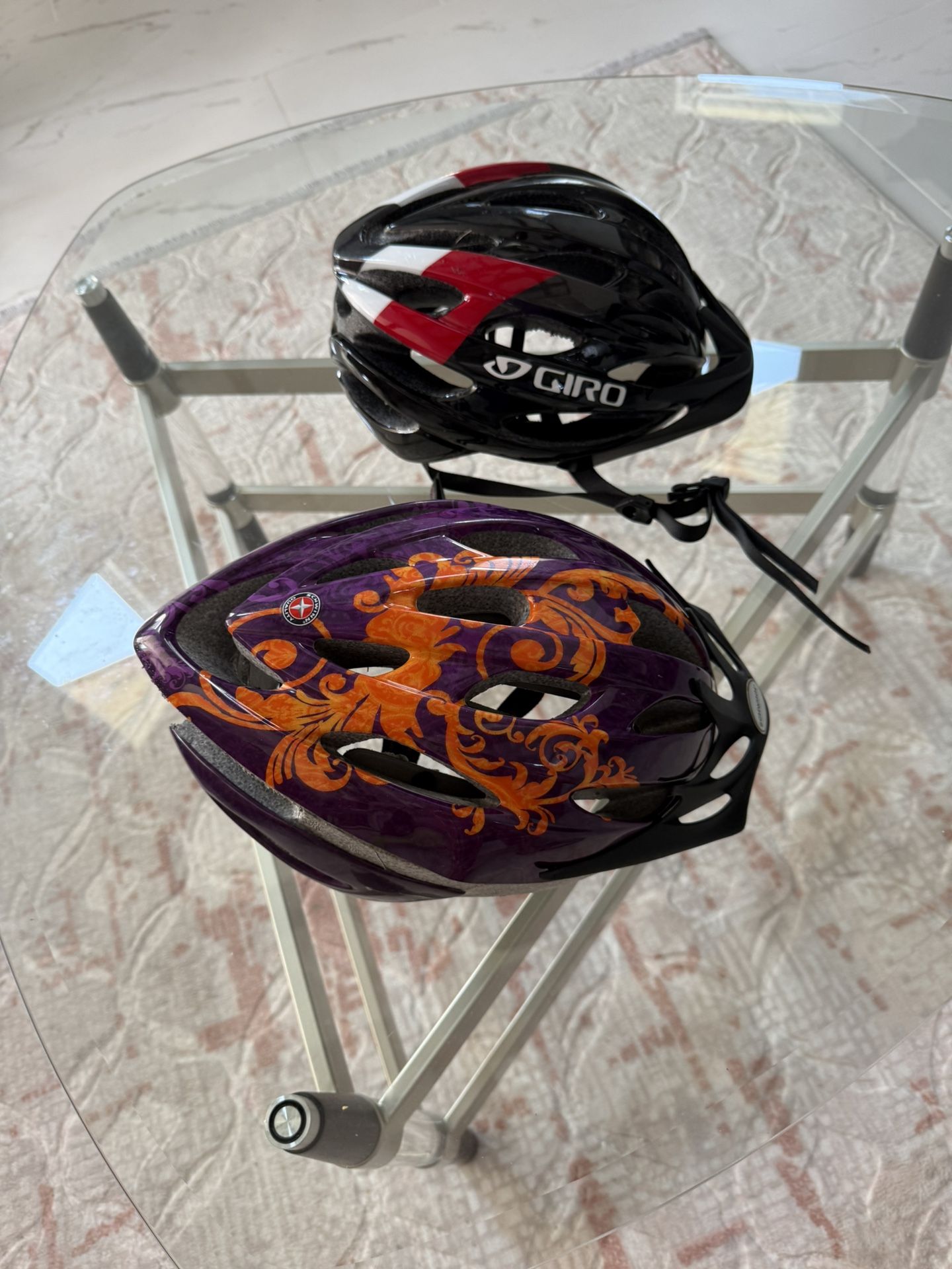 Men’s Giro Bike Helmet And Ladies Schwinn Bike Helmet