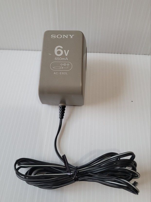 Vintage SONY 6V 650ma AC-E60L Power Adaptor Walkman CD Players.
