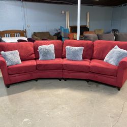 FREE delivery -Large Clean Sectional Couch Set, Red.