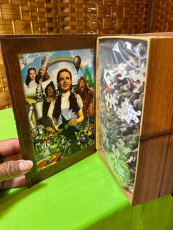New MasterPieces The Wizard of Oz 1000-Piece Jigsaw Puzzle (Keepsake Book Box)-$20 CASH