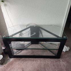Free TV Stand Pickup From Bellevue 