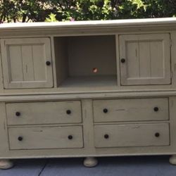 Entertainment Center