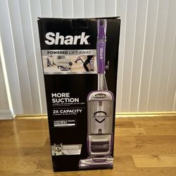 Shark Powered Lift-Away DLX (never opened) 