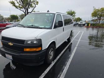 2019 Chevrolet Express 3500 Passenger