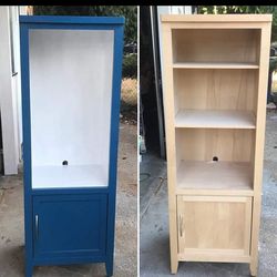 Small Cabinet With Shelves. 75$
