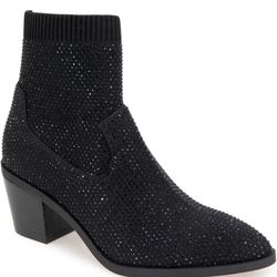 Kenneth Cole REACTION Women's Jess Fashion Boot Size 9