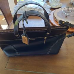 Ralph Lauren Black Leather Purse.